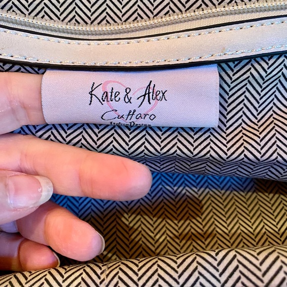 💥Kate and Alex Cuffaro Italian Design Faux Leather Crossbody/Satchel💥 NWOT - Picture 8 of 16